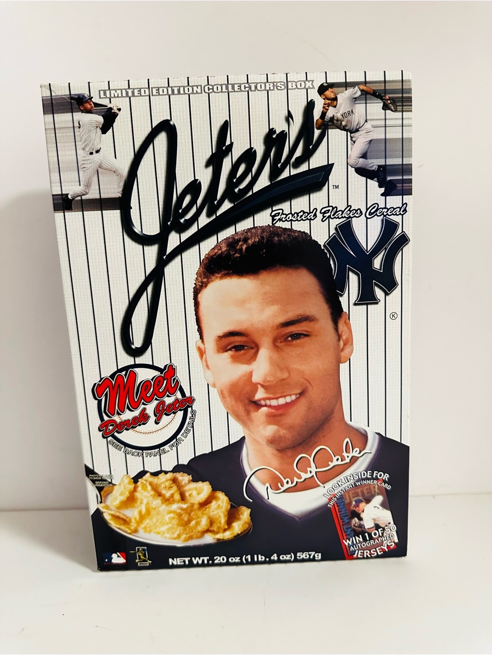 Frosted Flakes Cereal - Derek Jeter Limited Edition NY Yankees Unopened